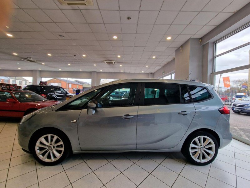 VAUXHALL ZAFIRA TOURER