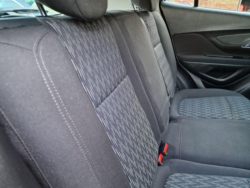 VAUXHALL MOKKA