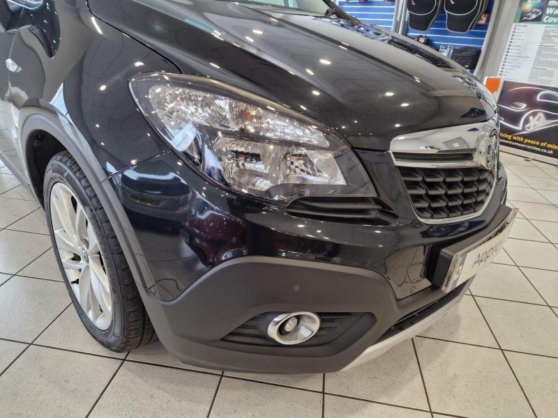 VAUXHALL MOKKA