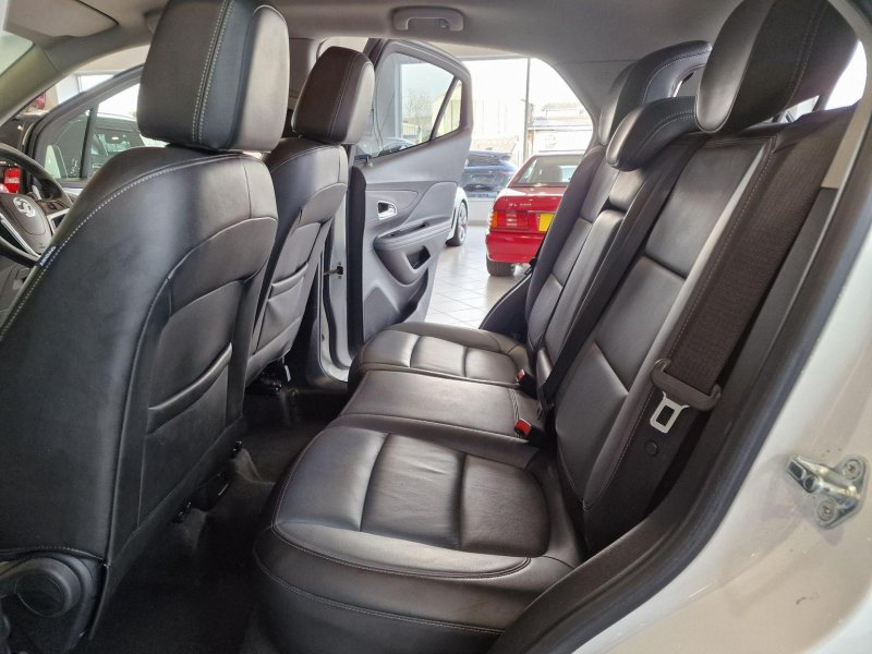 VAUXHALL MOKKA