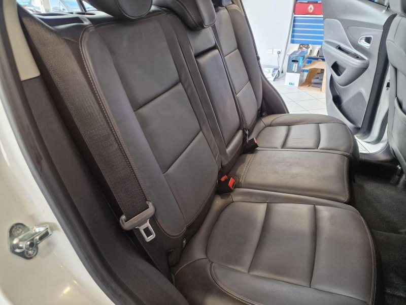 VAUXHALL MOKKA
