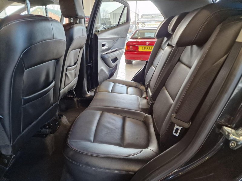 VAUXHALL MOKKA