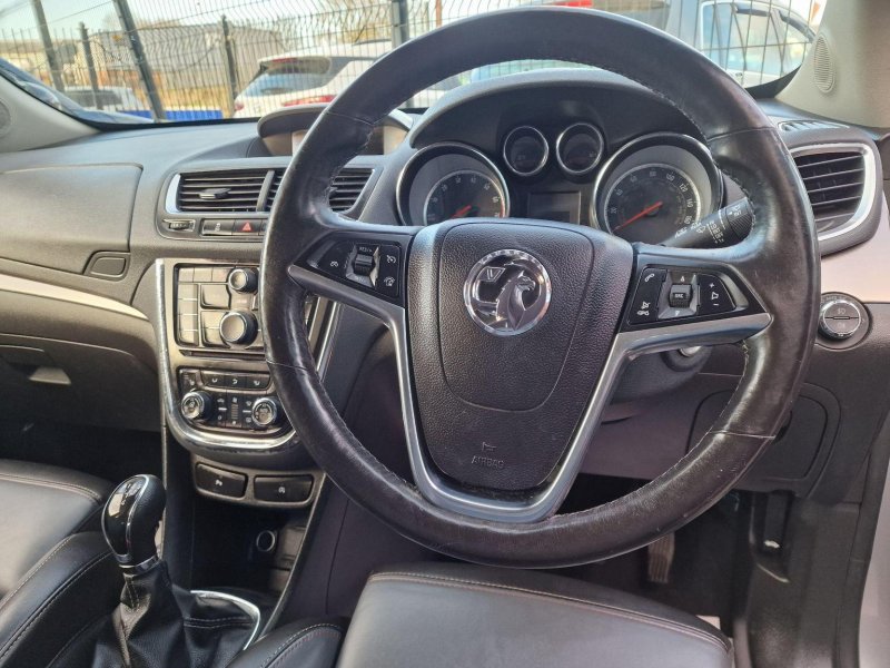 VAUXHALL MOKKA