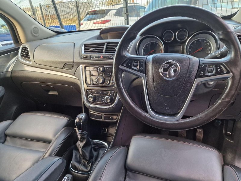 VAUXHALL MOKKA