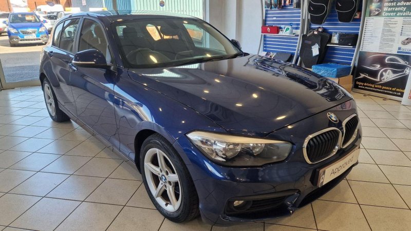 BMW 1 SERIES