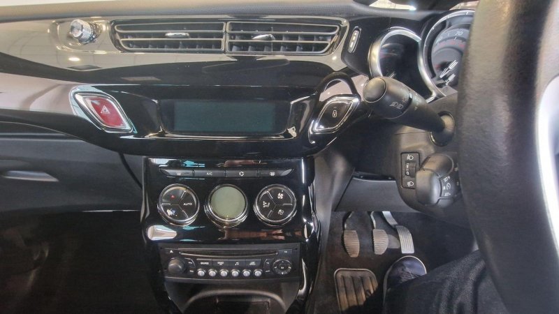 CITROEN DS3