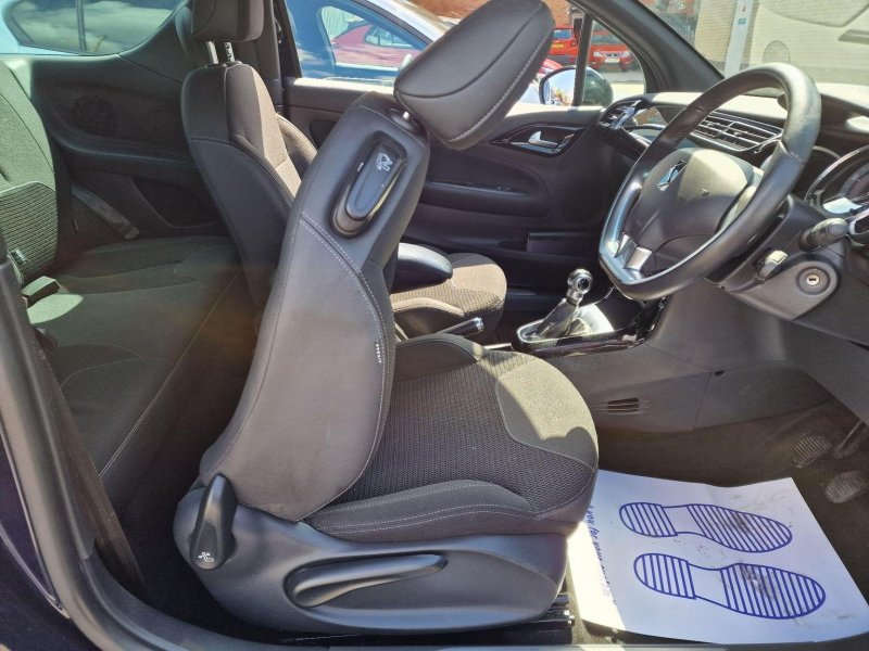 CITROEN DS3