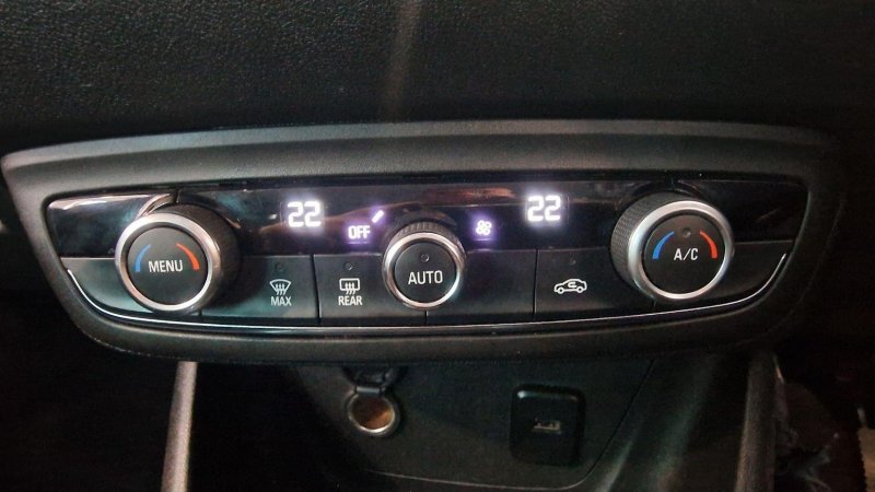 VAUXHALL CROSSLAND X