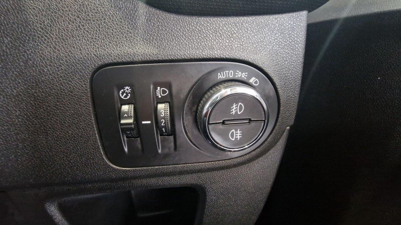 VAUXHALL CROSSLAND X