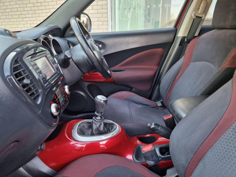 NISSAN JUKE