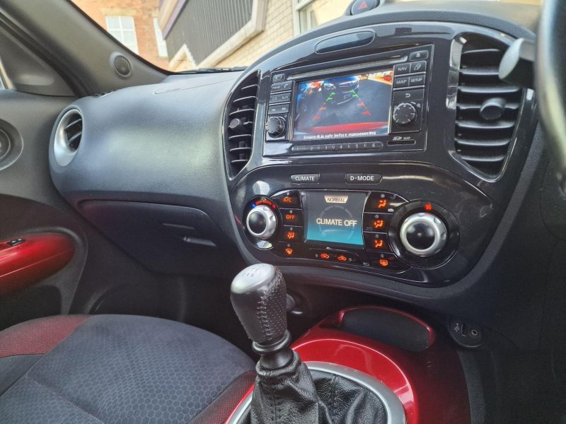 NISSAN JUKE