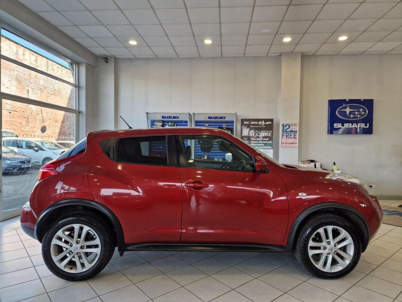 NISSAN JUKE