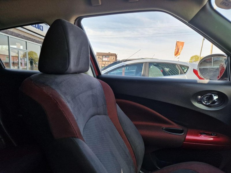 NISSAN JUKE