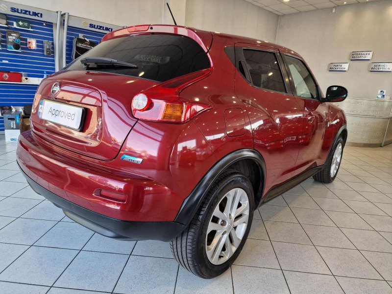NISSAN JUKE