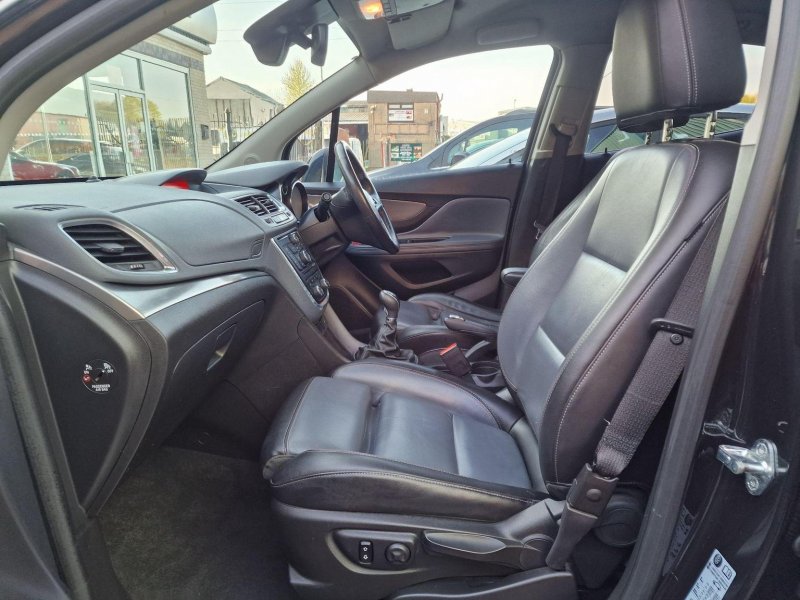 VAUXHALL MOKKA