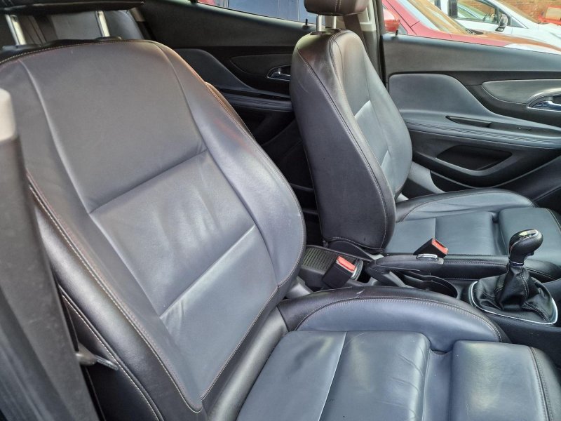 VAUXHALL MOKKA