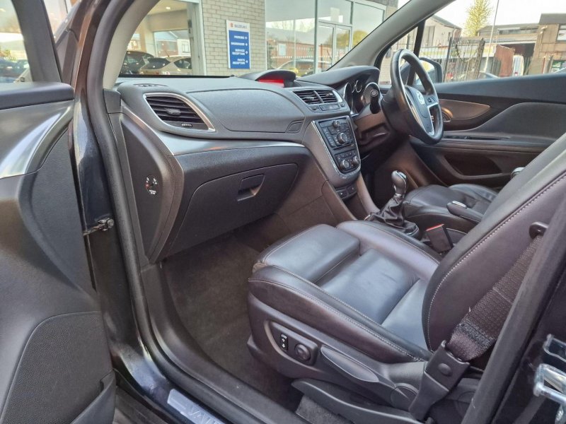 VAUXHALL MOKKA