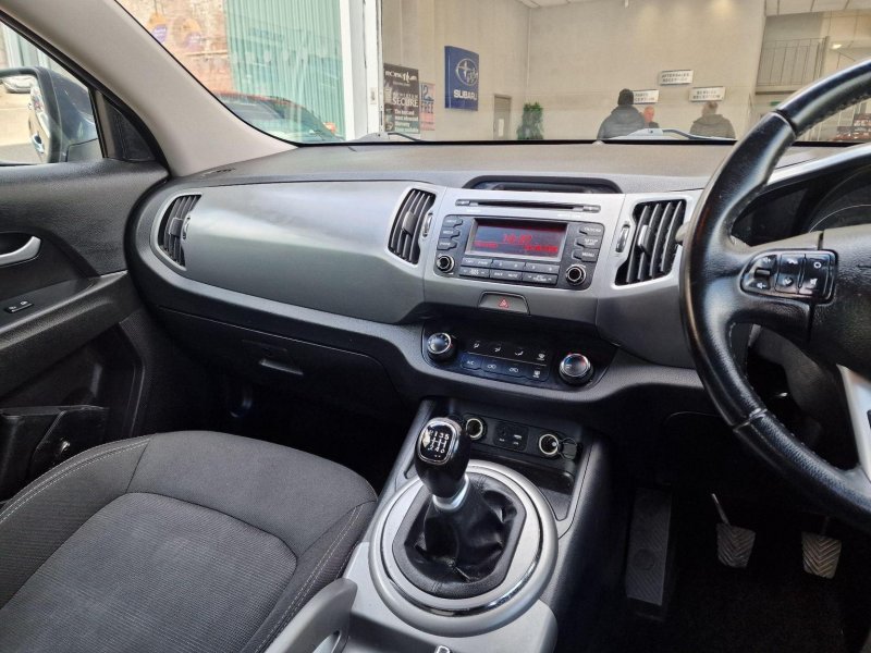 KIA SPORTAGE